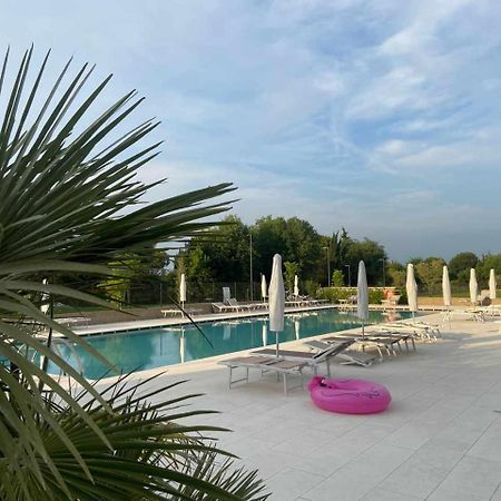 Garden Borgo Secolo Διαμέρισμα Πεσκιέρα ντελ Γκάρντα Εξωτερικό φωτογραφία