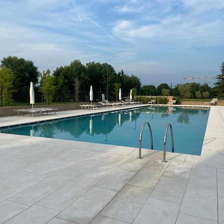 Garden Borgo Secolo Διαμέρισμα Πεσκιέρα ντελ Γκάρντα Εξωτερικό φωτογραφία