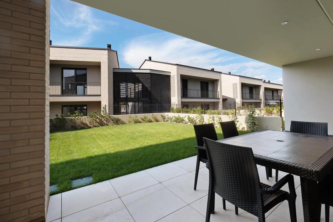 Garden Borgo Secolo Διαμέρισμα Πεσκιέρα ντελ Γκάρντα Εξωτερικό φωτογραφία