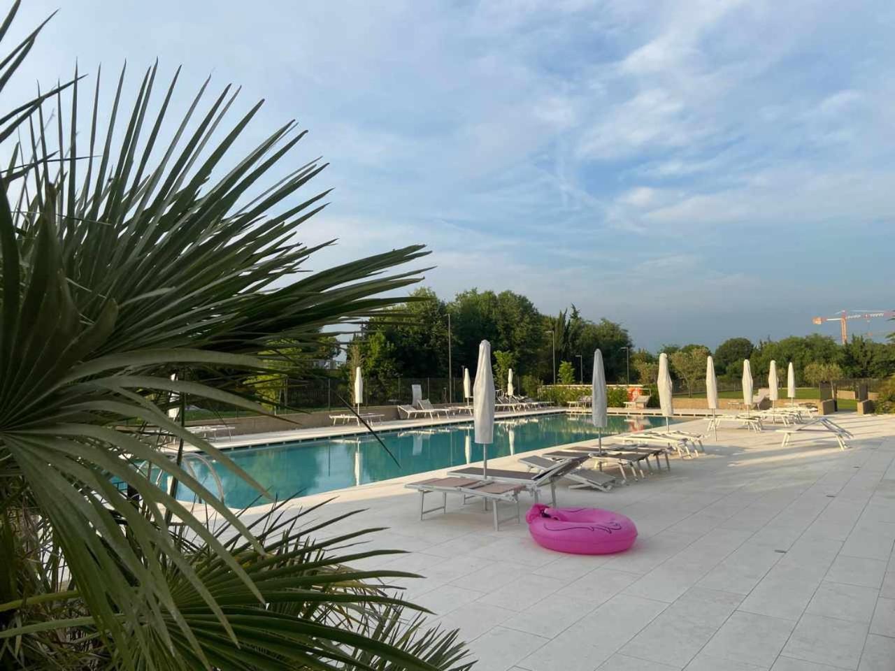 Garden Borgo Secolo Διαμέρισμα Πεσκιέρα ντελ Γκάρντα Εξωτερικό φωτογραφία